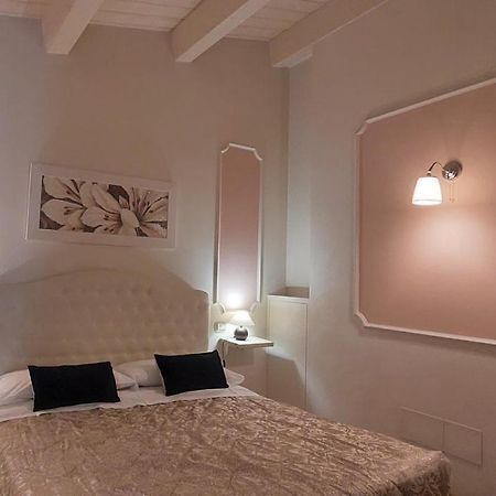 Il Piccolo Giglio Bed & Breakfast Porto SantʼElpidio Dış mekan fotoğraf