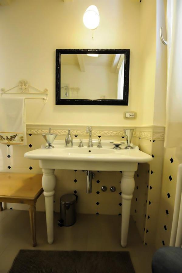 Il Piccolo Giglio Bed & Breakfast Porto SantʼElpidio Dış mekan fotoğraf